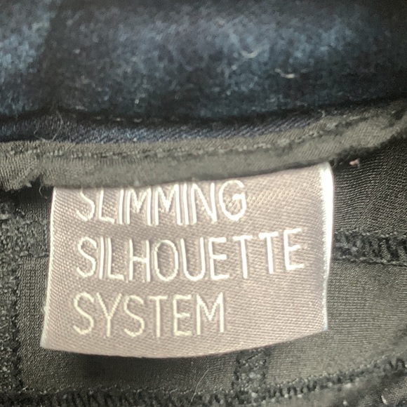 Melissa McCarthy New Condition Size 10 Flare Jeans - Picture 5 of 6